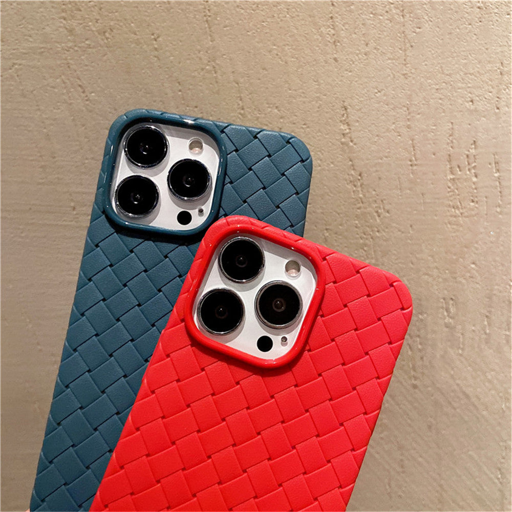 iPhone 13 Pro Max Cross Grid Weaving Pattern Design Silicone Case back Cover