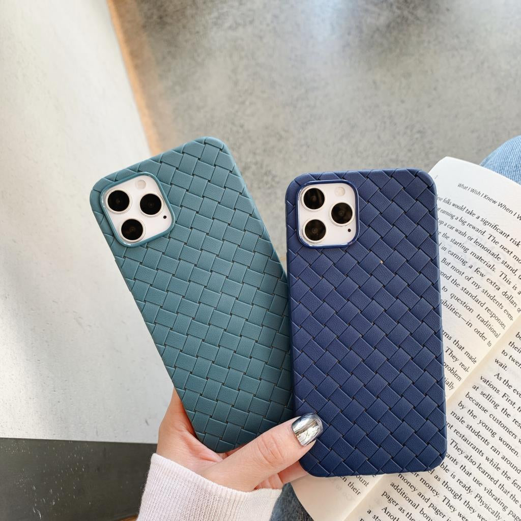 iPhone 14 Cross Grid Weaving Pattern Design Silicone Case back Cover