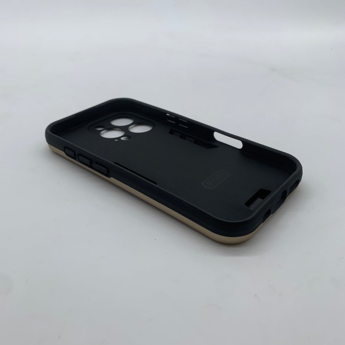 iPhone 16 Pro Hard PC Case with Ring Holder - Shockproof Slim Cover