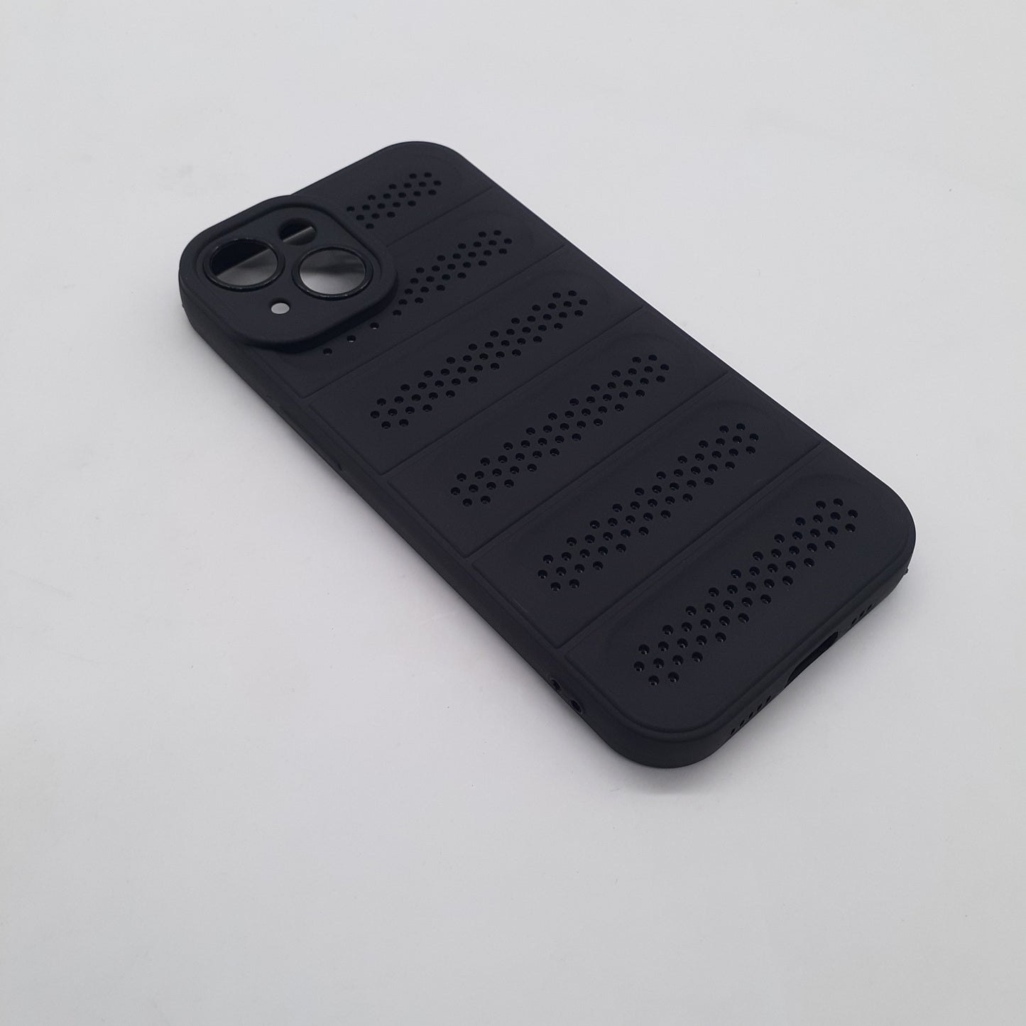 iPhone 15 Heat Dissipating Case | Strong TPU Protective Cover | Advanced Cooling Technology | MagSafe Compatible