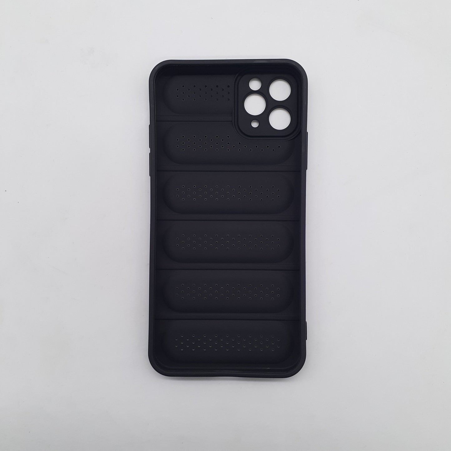 iPhone 11 Pro Max Protective Case: Strong TPU, Shockproof, and Breathable Heat Dissipation Cover