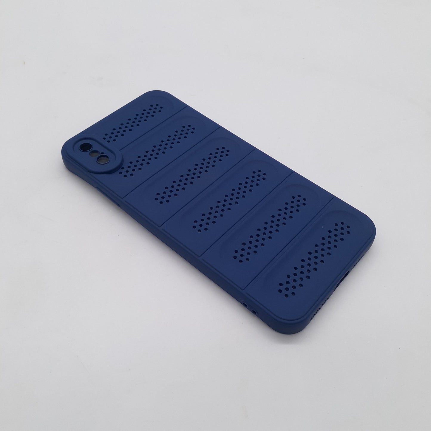iPhone Xs Max Shockproof TPU Phone Case with Heat Dissipation, Strong Protection, and Breathable Cover