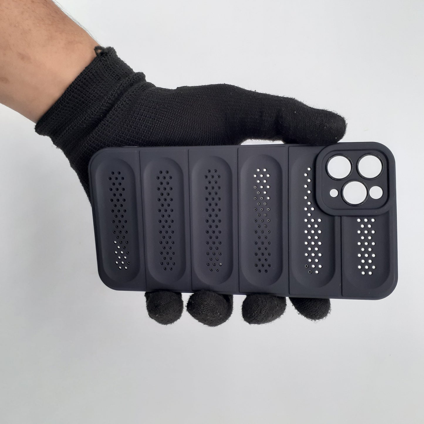 iPhone 11 Pro Max Protective Case: Strong TPU, Shockproof, and Breathable Heat Dissipation Cover