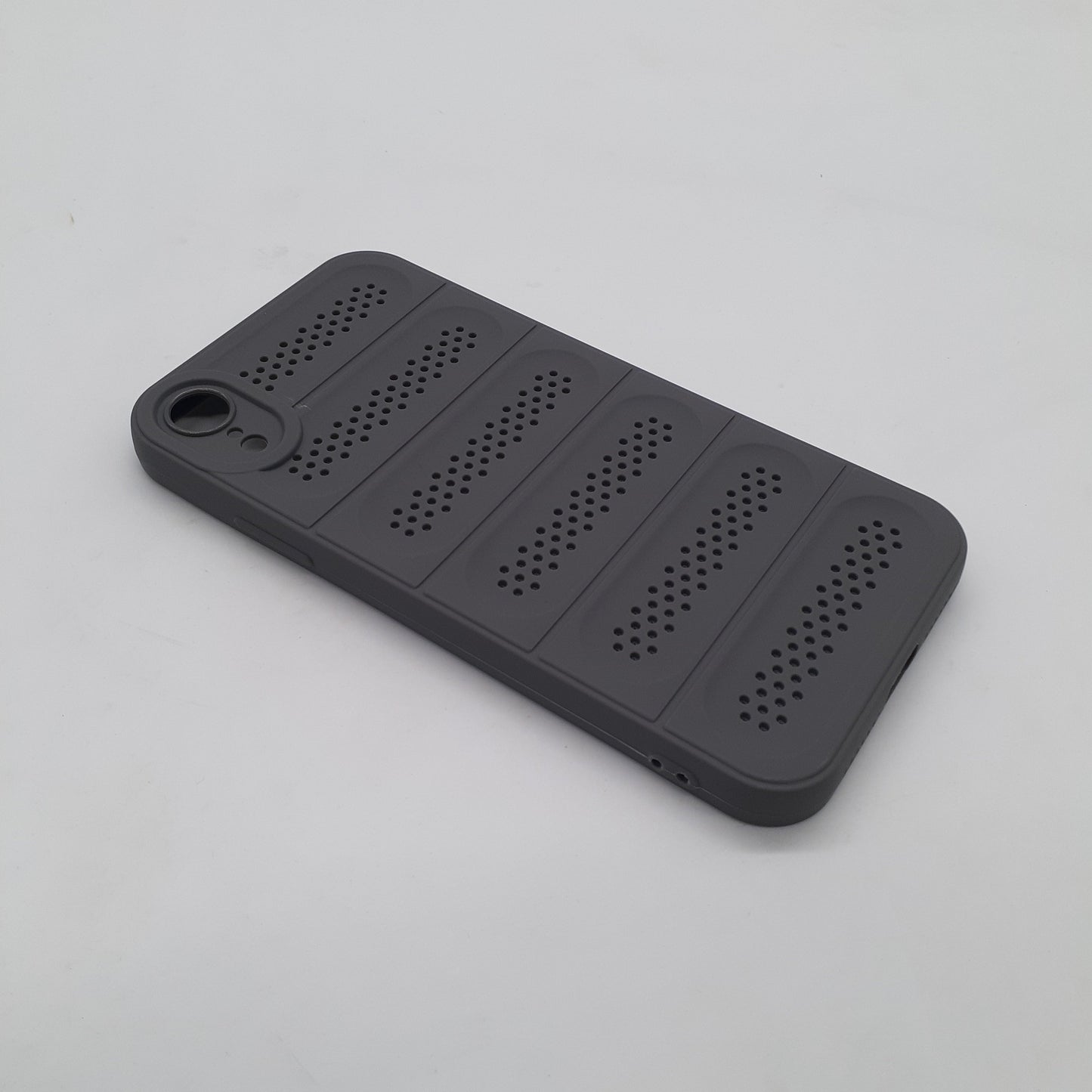 iPhone XR Protective Case: Slim Fit, Shockproof, Anti-Scratch Cover with Strong TPU for Enhanced Heat Dissipation