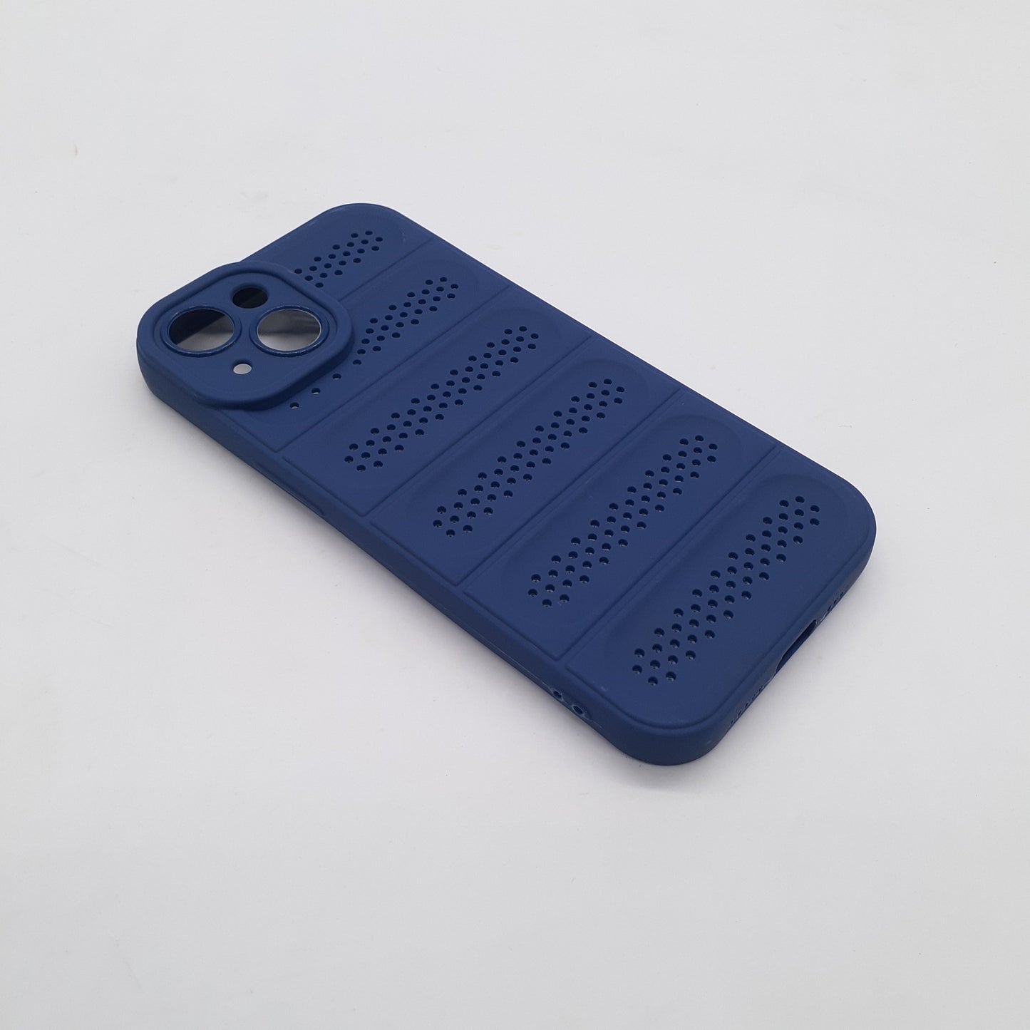 iPhone 15 Heat Dissipating Case | Strong TPU Protective Cover | Advanced Cooling Technology | MagSafe Compatible
