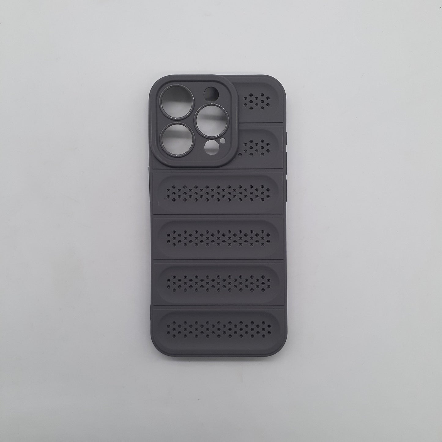 iPhone 15 Pro Cooling Case: Strong TPU Material, Enhanced Heat Dissipation, Protective Cover