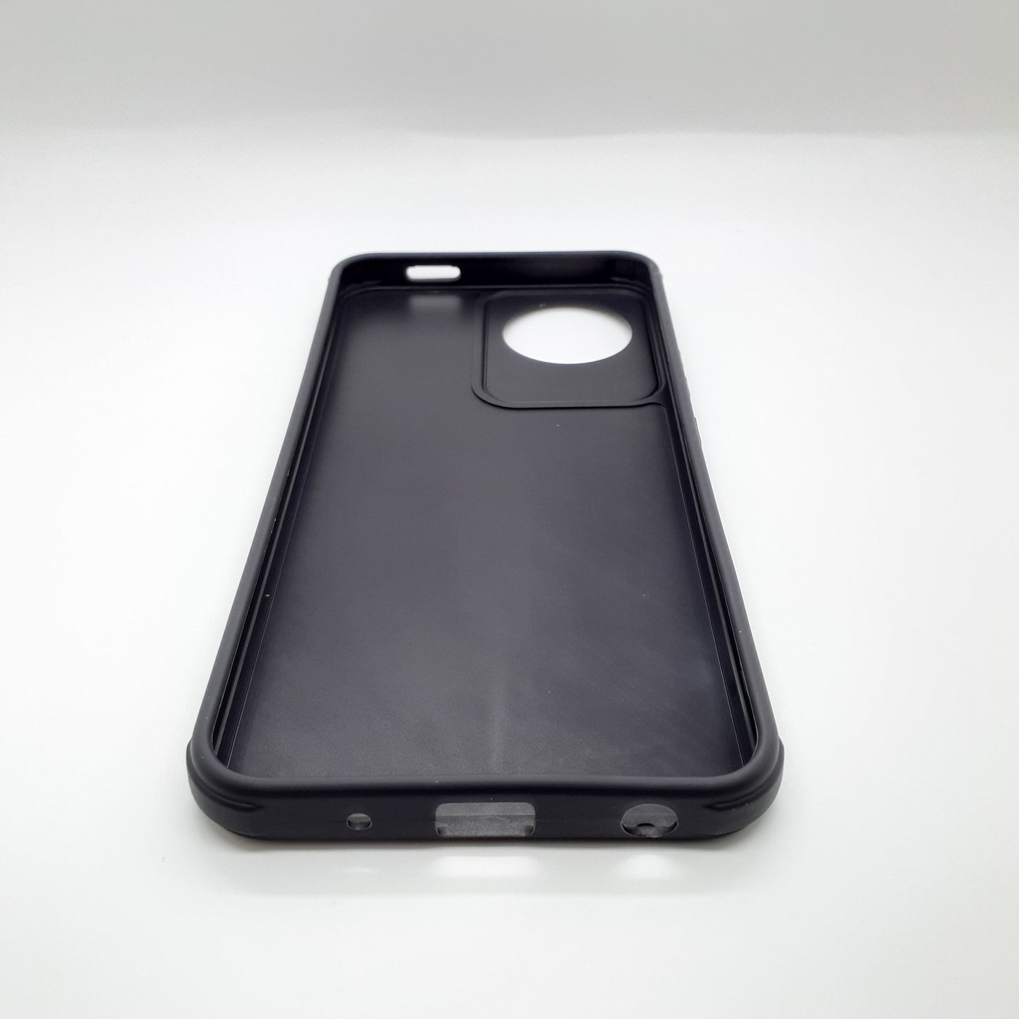 Vivo Y02 Carbon Fiber texture Hard Rubber armour back cover shock-porof case