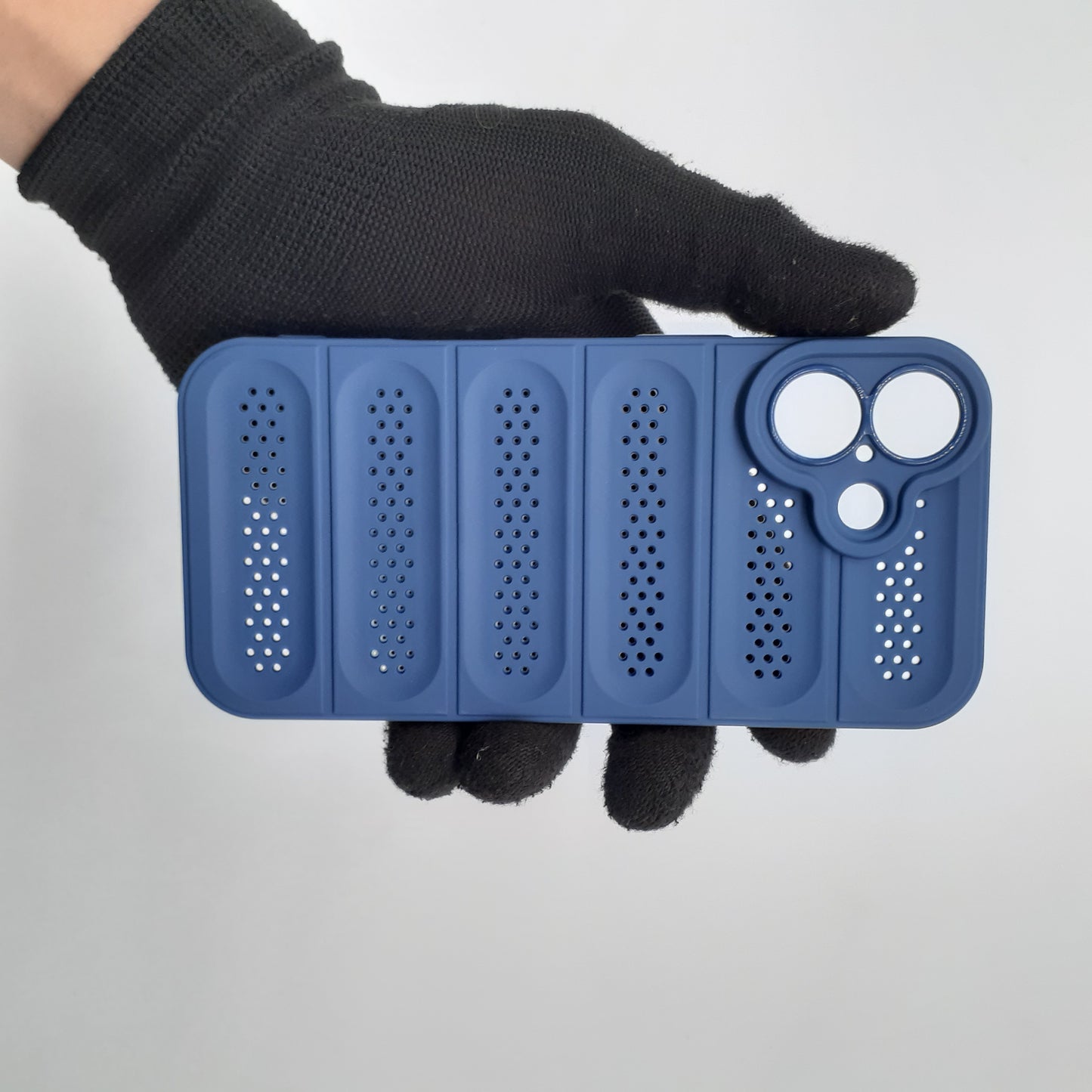 Best iPhone 17 Cooling Case: Heavy-Duty TPU, Shockproof, Breathable Heat Dissipation, Anti-Scratch Protective Cover