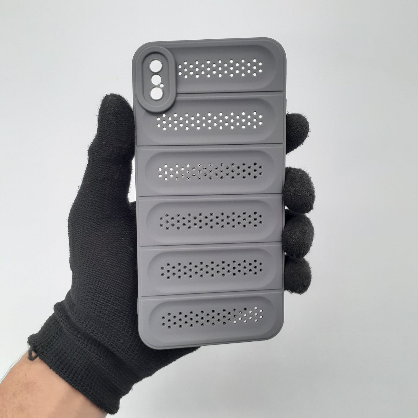 iPhone Xs Max Shockproof TPU Phone Case with Heat Dissipation, Strong Protection, and Breathable Cover