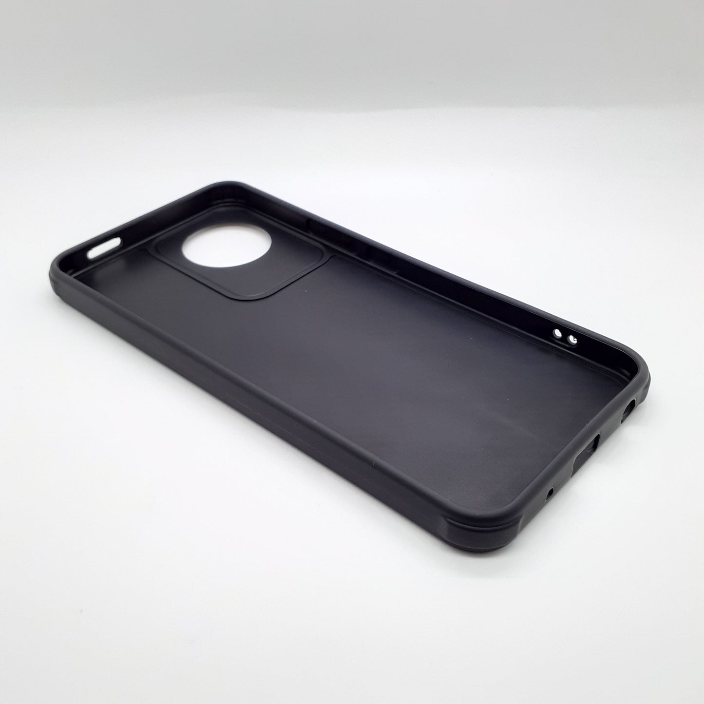 Vivo Y02 Carbon Fiber texture Hard Rubber armour back cover shock-porof case