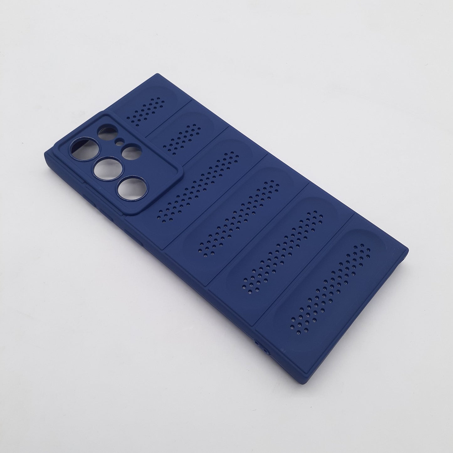 Samsung Galaxy S22 Ultra Phone Case, Slim Shockproof Cover with Heat Dissipation Design, Strong TPU Material, Lightweight, Anti-Scratch, Breathable Protection