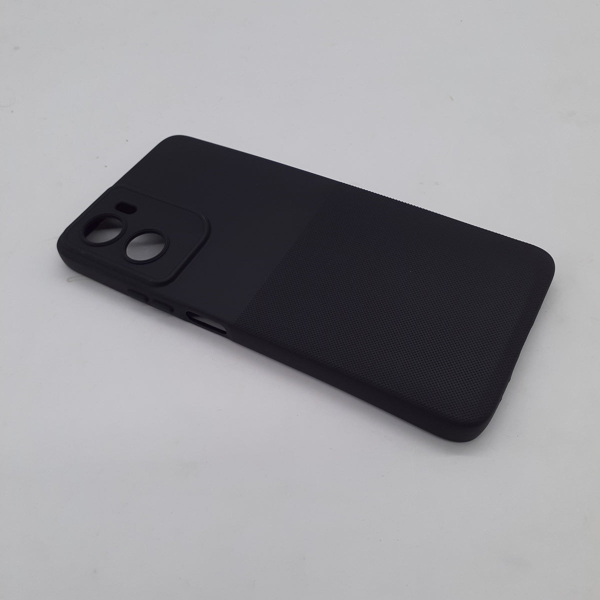 Motorola Moto G06 Soft TPU Shockproof Case – Slim Silicone Back Cover with Anti-Scratch & Raised Camera Protection