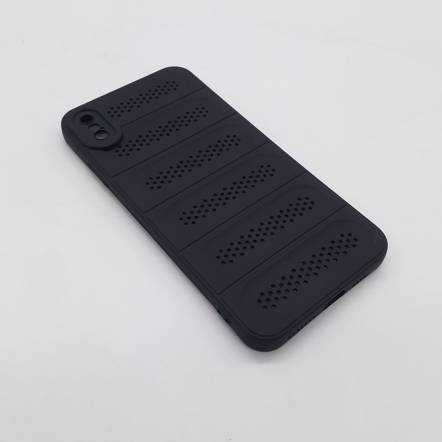 iPhone Xs Max Shockproof TPU Phone Case with Heat Dissipation, Strong Protection, and Breathable Cover