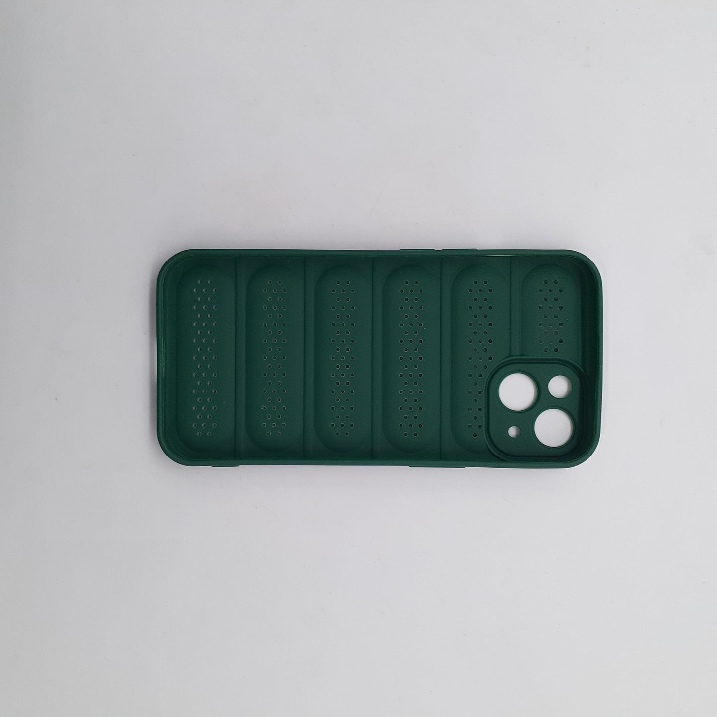 iPhone 13 Ultra-Thin Heat Dissipation Case, Strong TPU Shockproof Protective Cover, Magnetic Feature, Frosted Finish