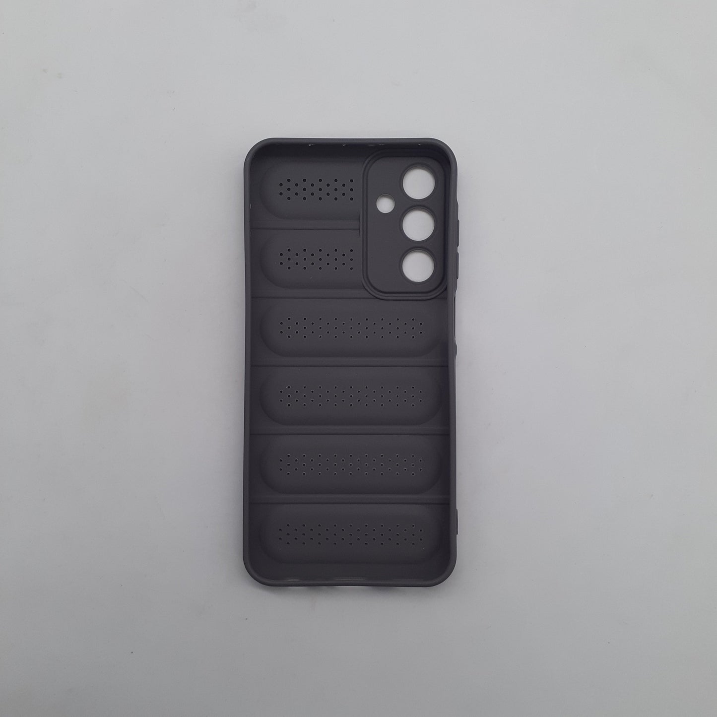 Samsung A25 Cooling Case: Heat Dissipating TPU Material, Shockproof Protection, Enhanced Airflow Design