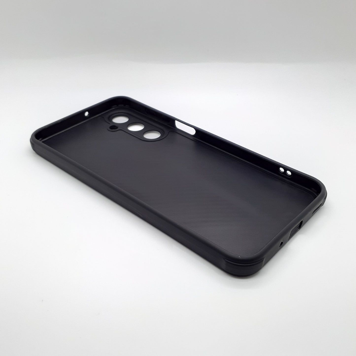Samsung A16 Carbon Fiber texture Hard Rubber armour back cover shock-porof case