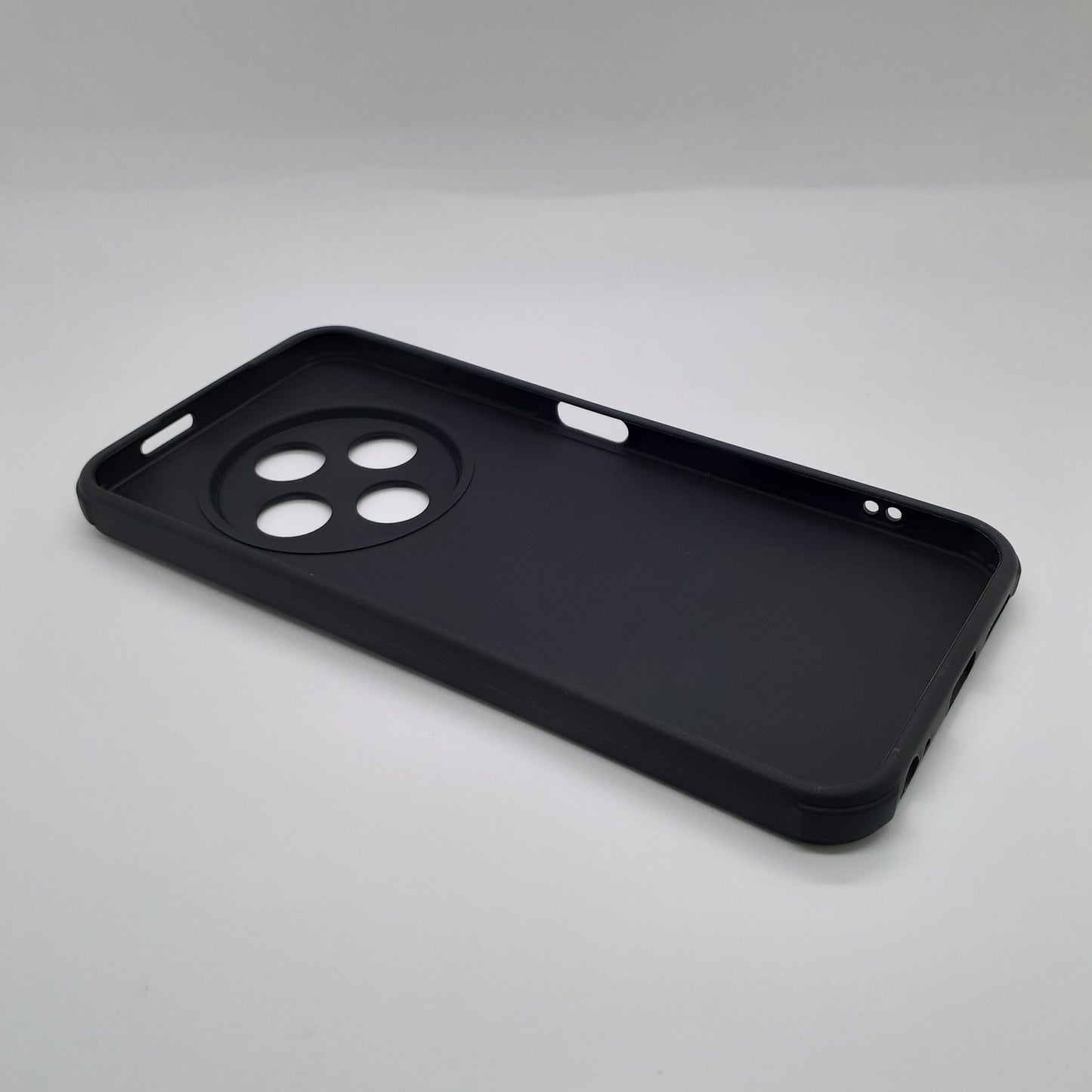Tecno Spark 30C Carbon Fiber texture Hard Rubber armour back cover shock-porof case
