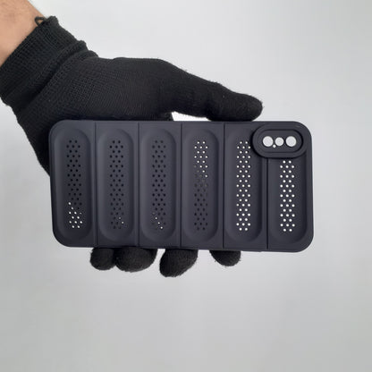 iPhone Xs Max Shockproof TPU Phone Case with Heat Dissipation, Strong Protection, and Breathable Cover