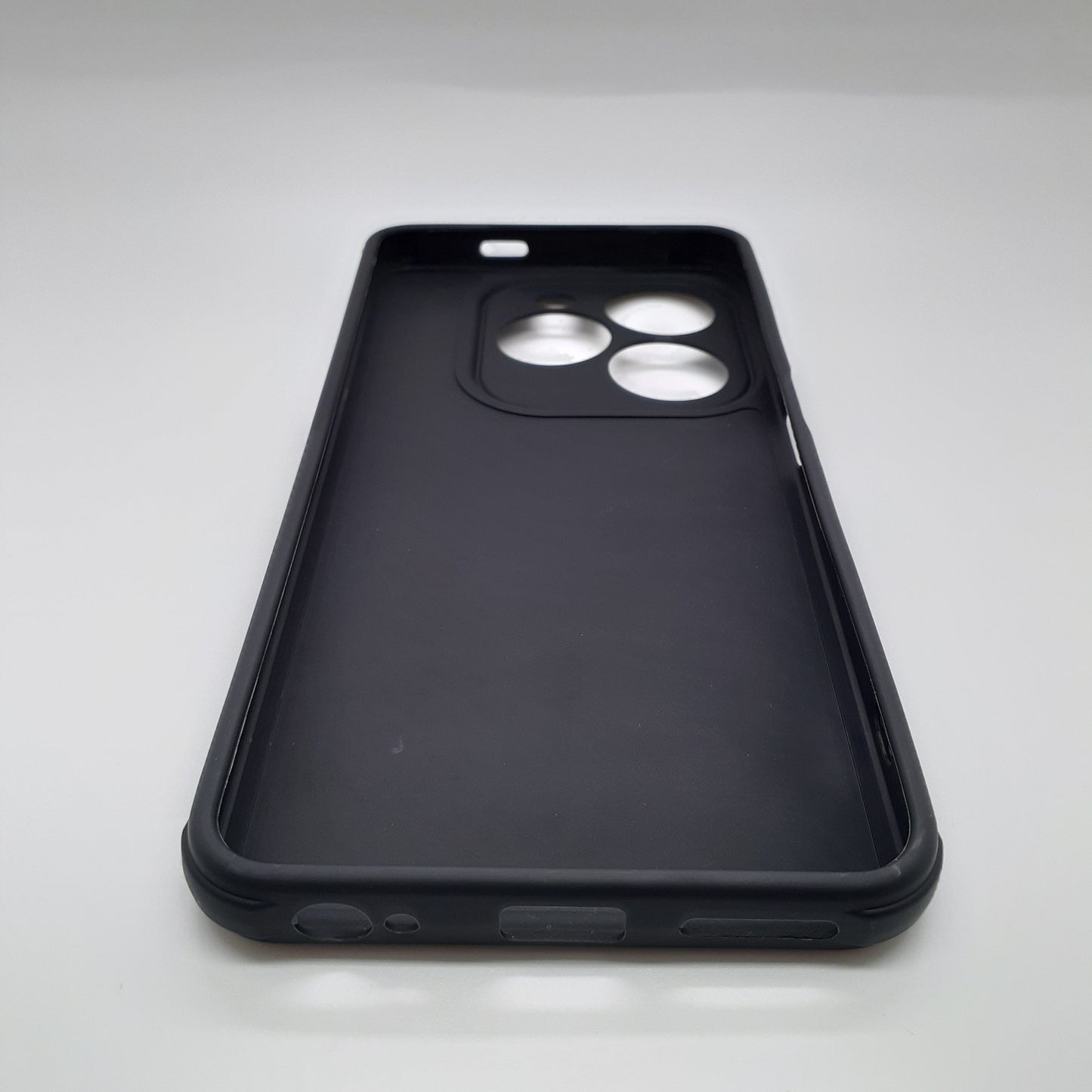 infinix Smart 8 Carbon Fiber texture Hard Rubber armour back cover shock-porof case