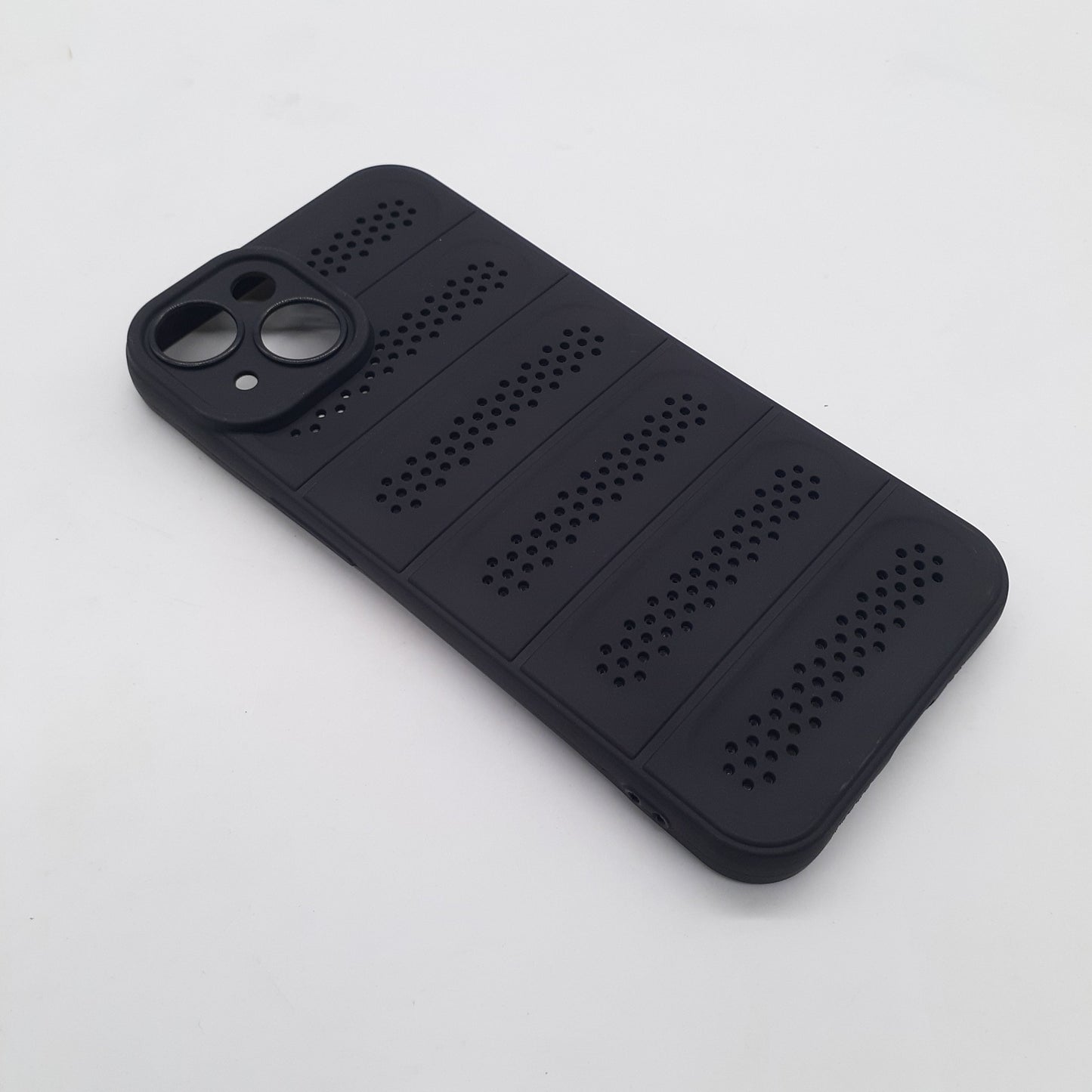 Premium iPhone 14 Protective Case with Advanced Heat Dissipation, Durable TPU Material, and Shockproof Design
